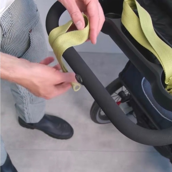 Beis Play Date Tote (Large/Spacious) - Picture 5 of 12